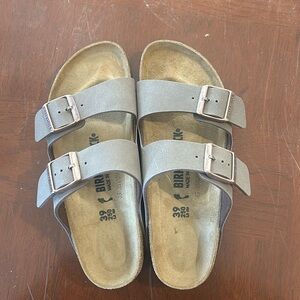 Birkenstock, womans size 39 sandal, color Mocha. NEW!